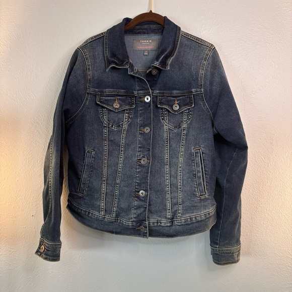 Torrid Stretchy Dark Blue Denim Jacket size 0